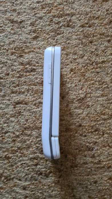 Продавам HTC Dream G1 първият андроид телефон