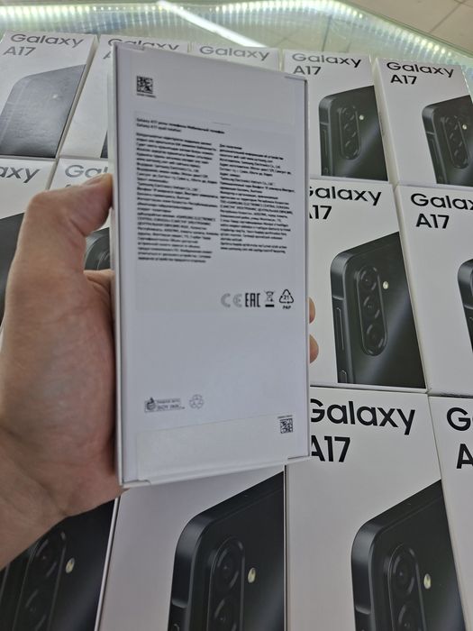 Samsung A17 . 128гб новый