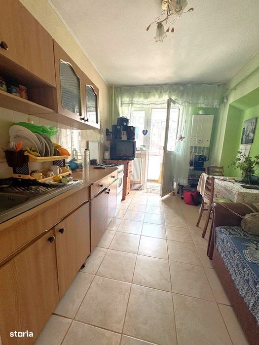 70.ooo euro, apartament 59 mp,  2 camere, decomandat etaj 5 Micro18