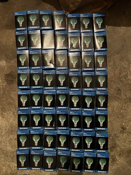 Крушка мини зелена с цокъл E14 235V 25W