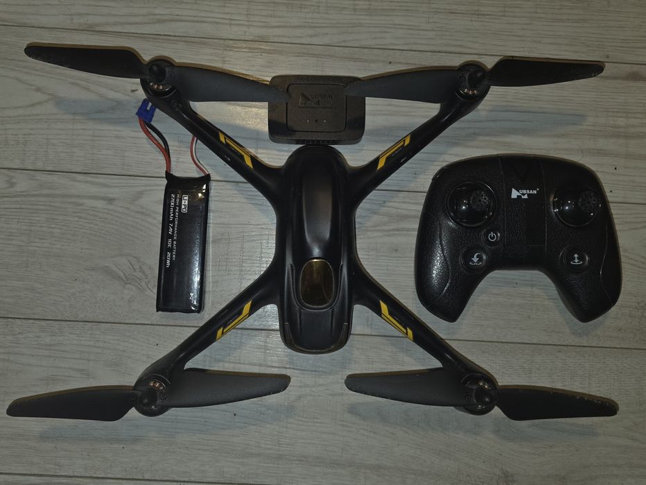 Drona Hubsan h501m x4 air basic edition