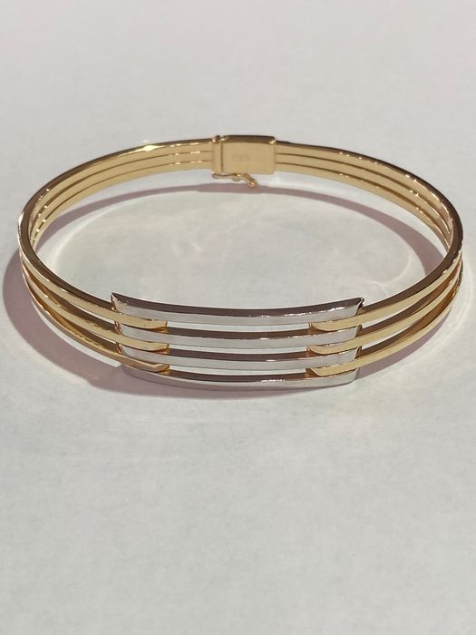 Твърда златна гривна