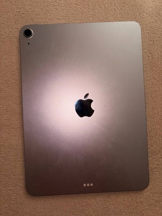 Новый айпад 2025 года на М3
