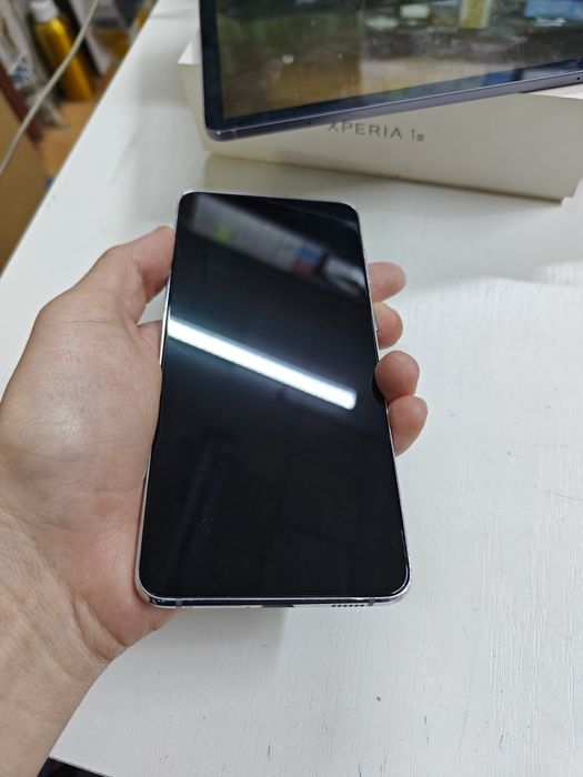 Samsung s21 plus+ 256гб