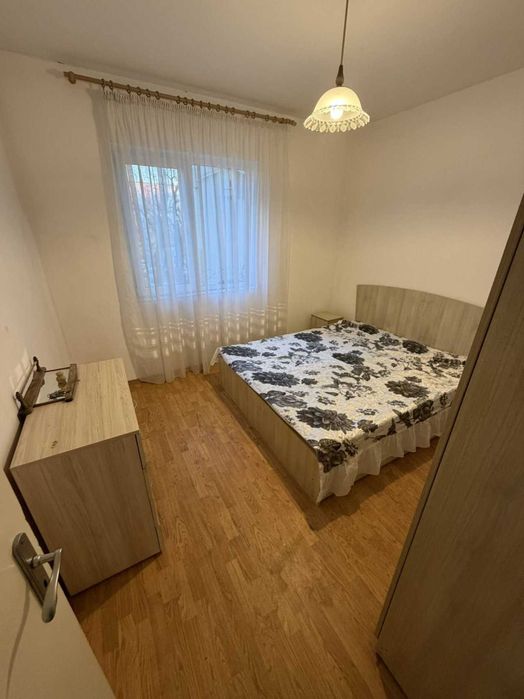 Дава се под наем Тристаен апартамент в Пловдив, Кючук Париж - 89 кв.м за 388.62 € - Снимка #3