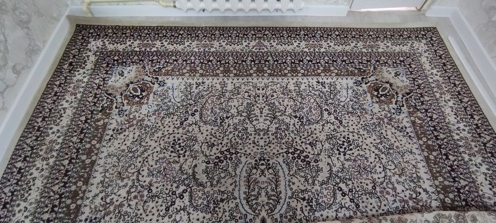 Продается ковер, гилам