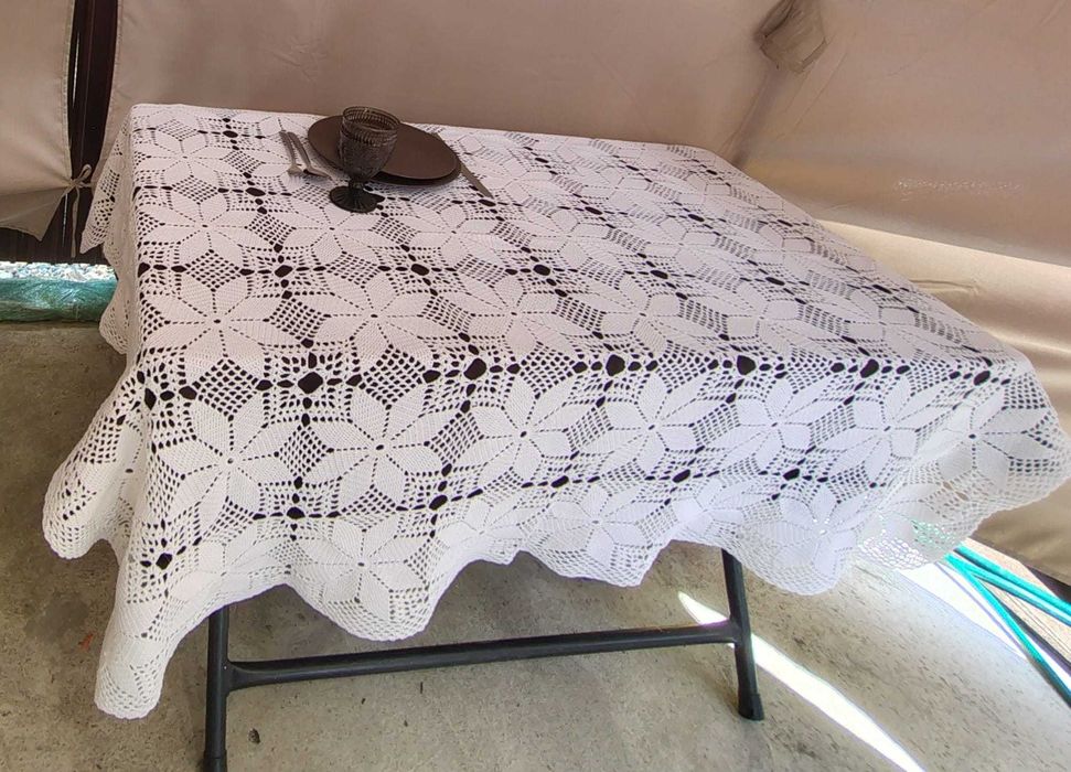 Fata de masa crosetata