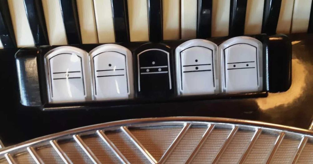 Hohner Verdi III