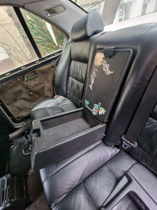 Задна кожена седалка за е34 седан