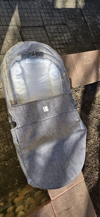 Бебешка количка 3 в 1