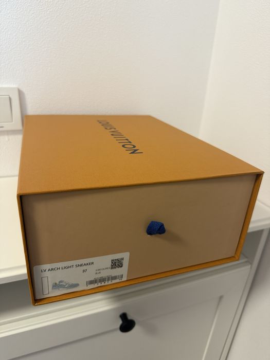 Louis Vuitton sneakers femei