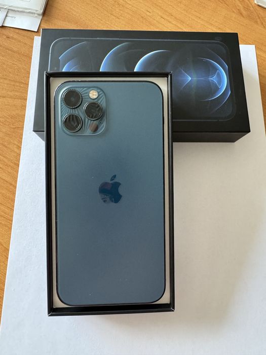 Продам IPhone 12 Pro
