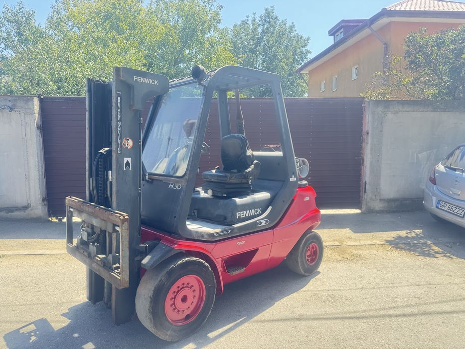 Motostivuitor / Stivuitor Fenwick (Linde)