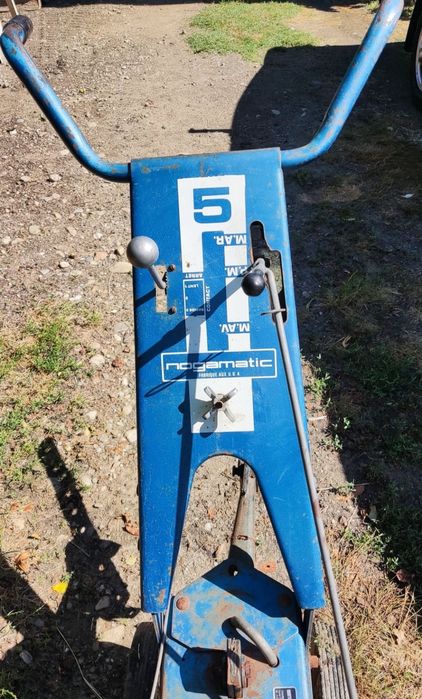 Motocultor american cu freze mari perfect functional