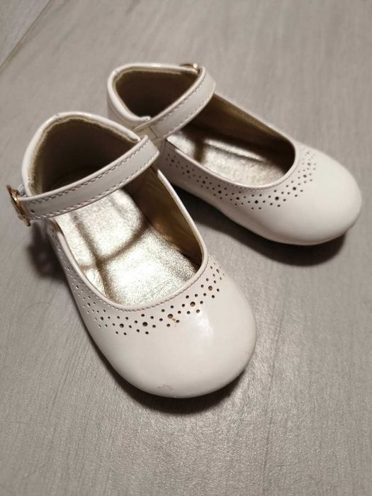 Детски обувки почти нови