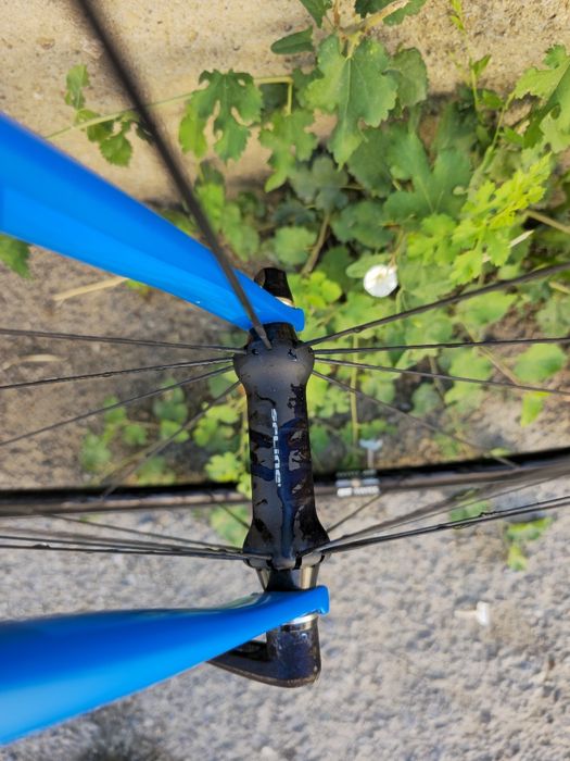 Карбонов Canyon Ultimate 7.3кг. S размер Шосеен ULTEGRA SHIMANO Group set DT Swiss 1600pPR Перфектен