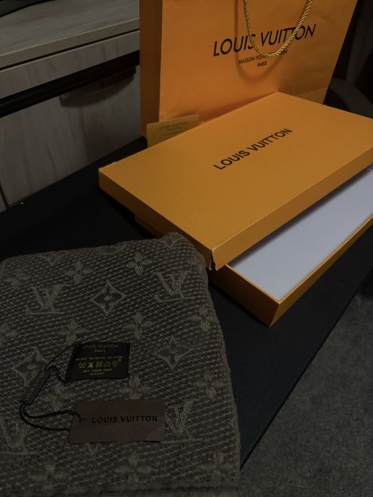 Eșarfă Louis Vuitton