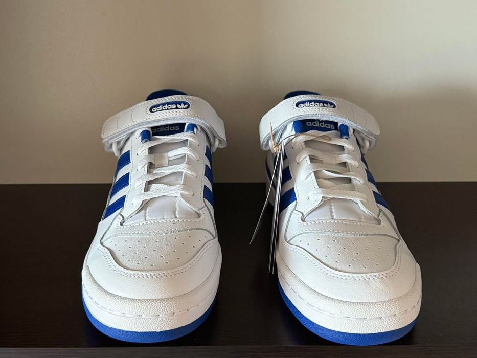ADIDAS FORUM LOW Налични 42н 26.5см/42.5н 27см/ 43н 27.5см/44н 28см