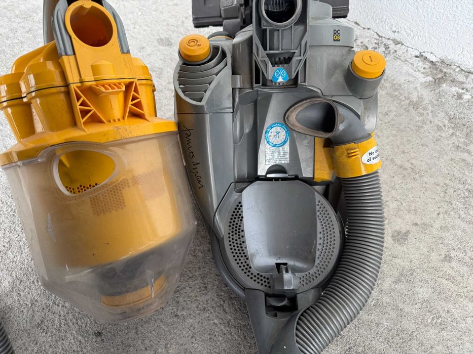Прахосмукачка - Dyson DC 08 / 1400 W