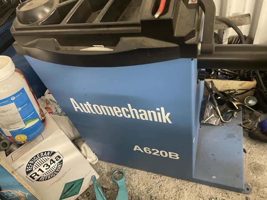 Машина за баланс  А620В