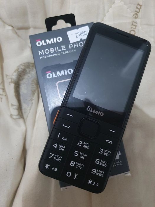 Продам кнопочный телефон