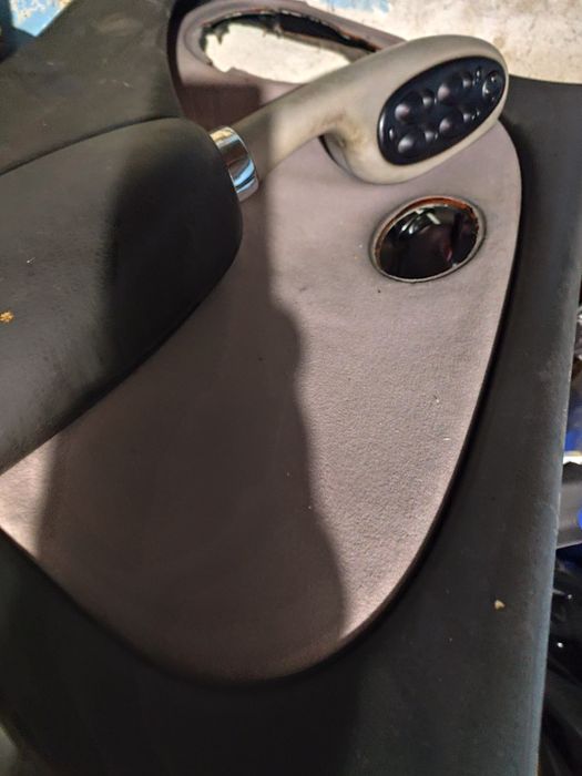 Авточасти за ровер 75