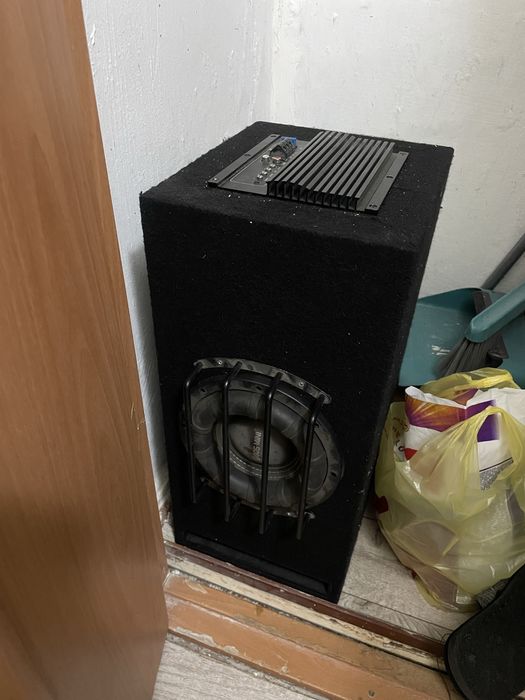 Продам сабвуфер 8 дюймовый