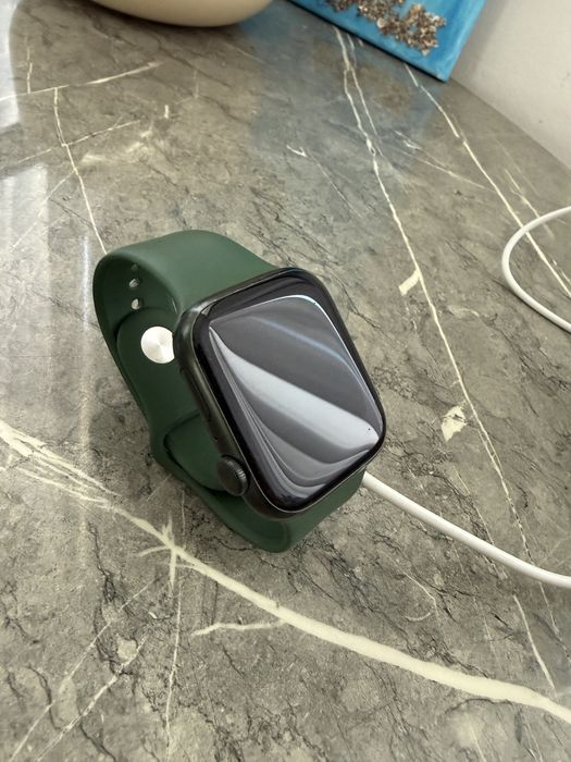 Apple Watch Series 7 45mm GPS – Green Aluminium – stare bună
