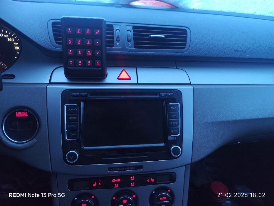 Navigație originală vw