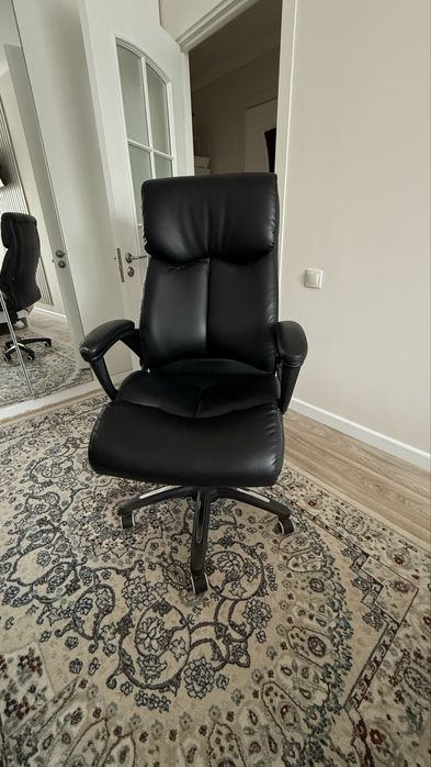 Продам кресло б/у