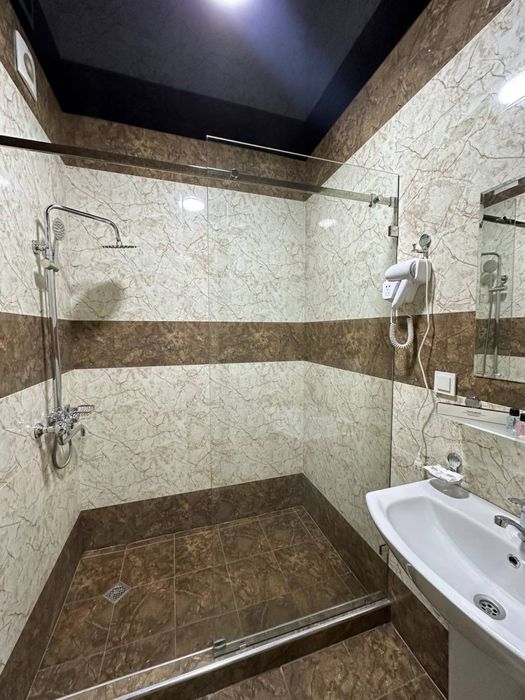 Готовый Бизнес В центре города ! Гостиница 2612 кв.м Шикарное место !