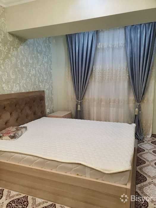 Сдаётся квартира в центре 3 х ком  рядом Ташкент Сити