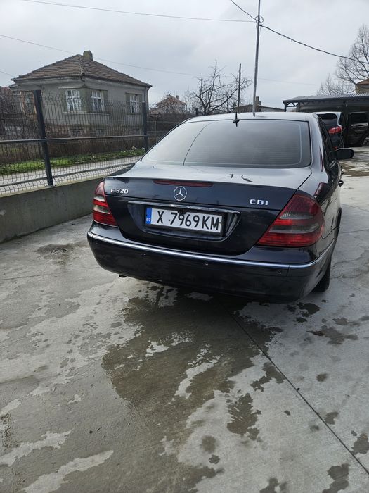Mercedes-Benz E320 Avangarde