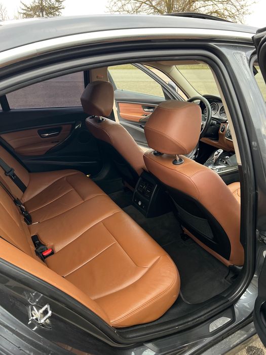 BMW Seria 3 F30 328i