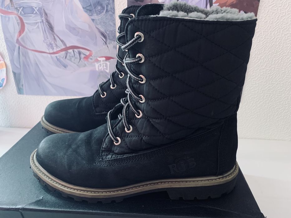 Ботильоны на высоком каблуке