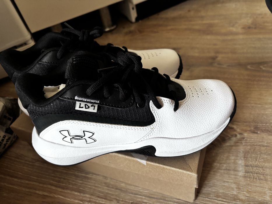 Кроссовки Under Armour