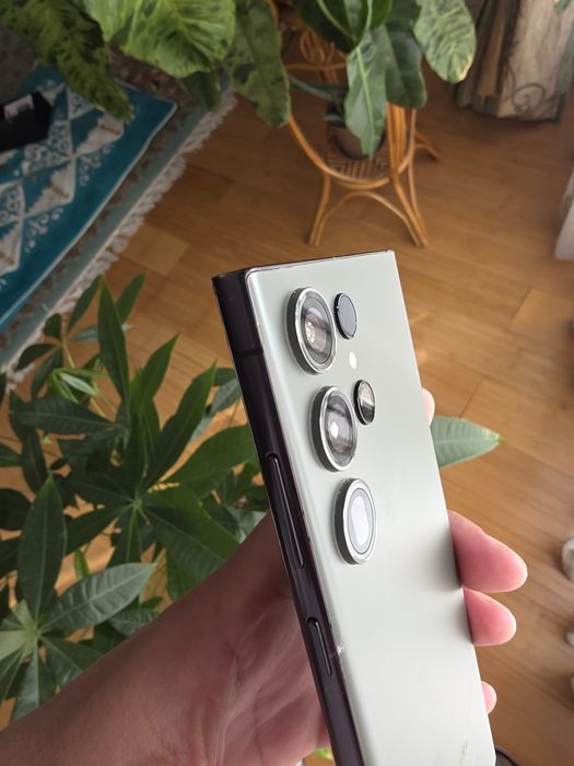 Самсунг Galaxy S23 Ultra