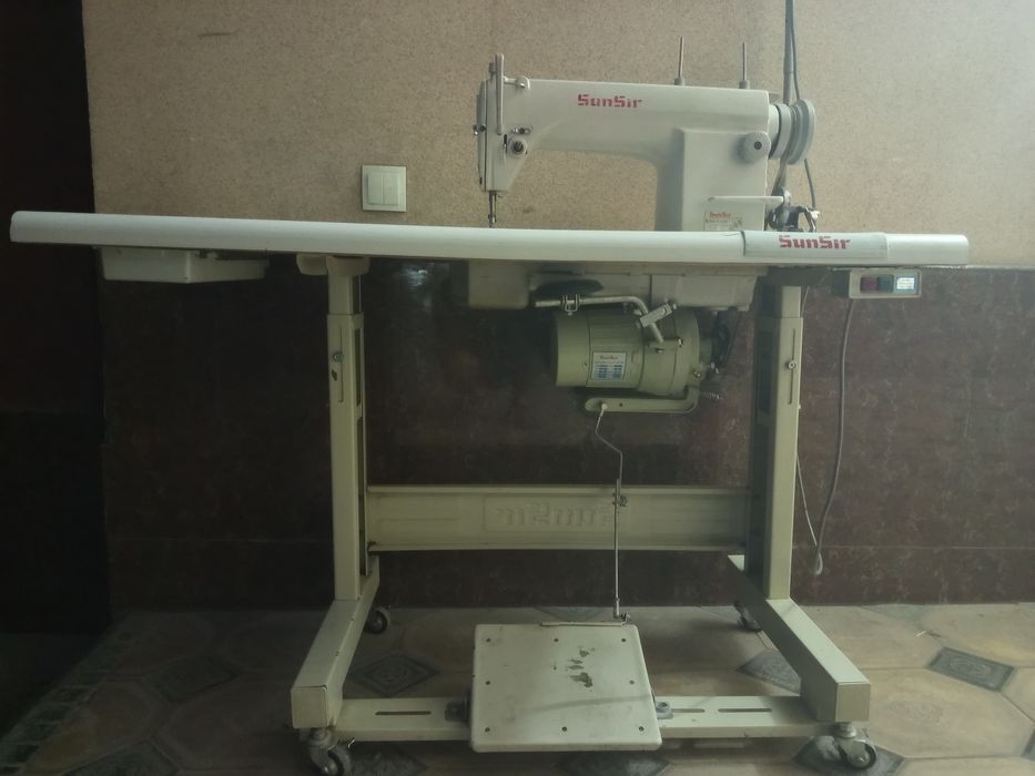 Швейная машина Sunsir