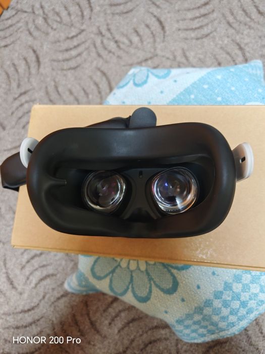 Meta Oculus Quest 2