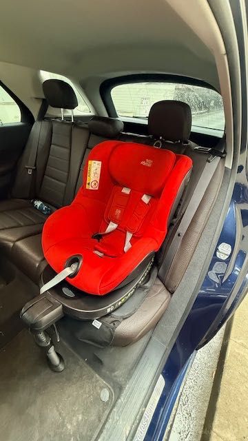 Vand scaun auto rotativ Britax Romer Dualfix 360 stare impecabila