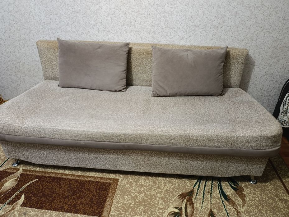 Продам диван софа