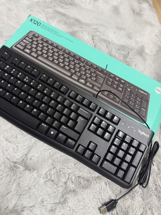 Tastatură Logitech K120
