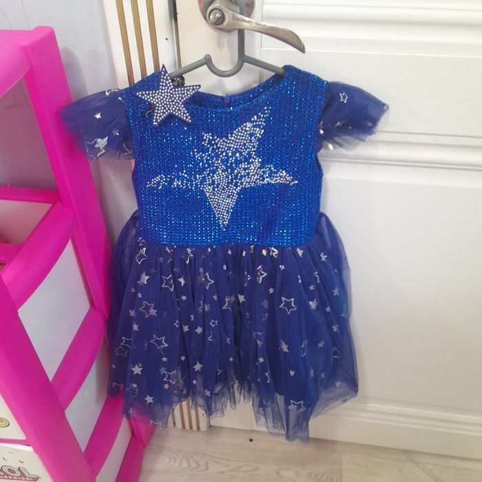 Платья на девочку нарядные