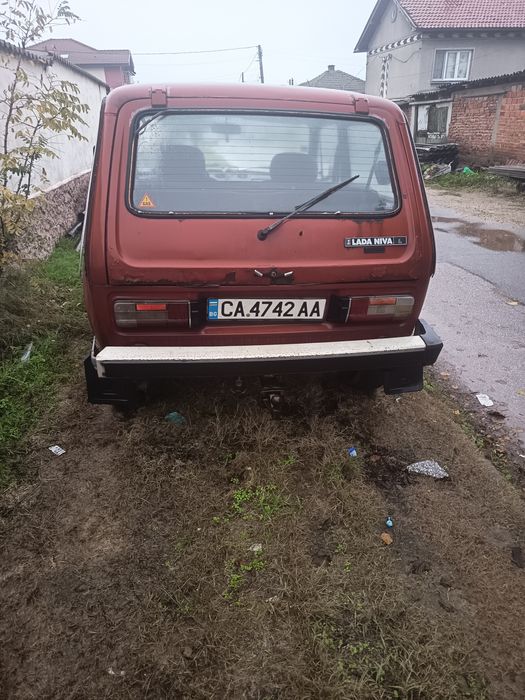 Лада Нива Lada Niva 1.6
