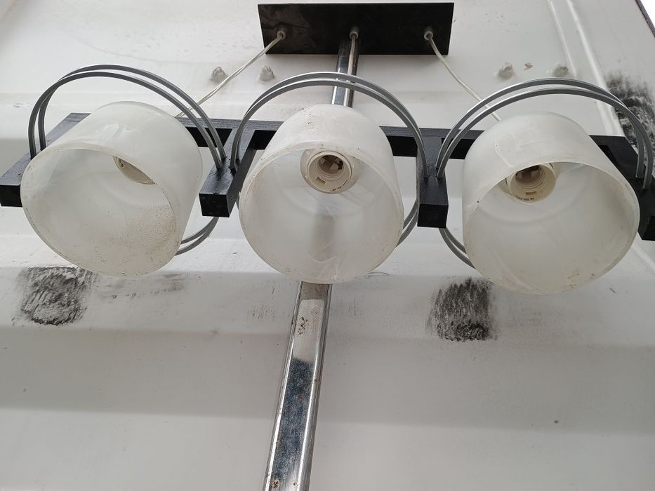 Lustre cu 3 si cu 6 becuri