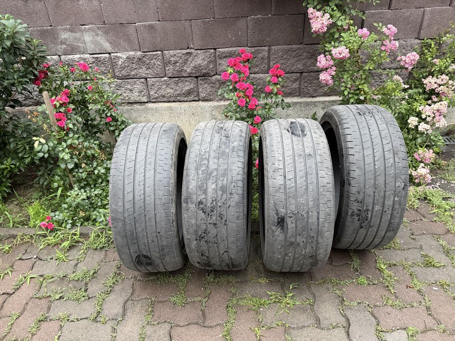 Продам шина 235/45/18