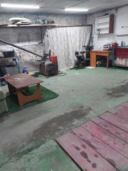 Сдам гараж под склад