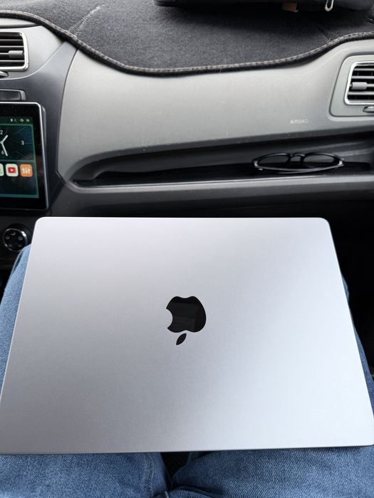 Macbook Pro M3 16/512 Space Gray 14 inch