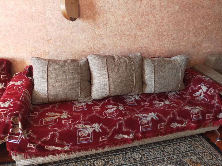 Продаю мягкий уголок