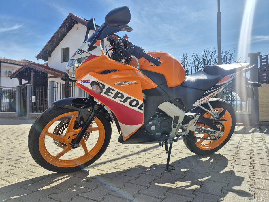 Honda CBR 125 Repsol
